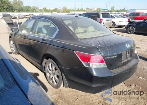 2010 Honda Accord 2.4 Ex-L из США, поврежденный, VIN 1HGCP2F80AA064439